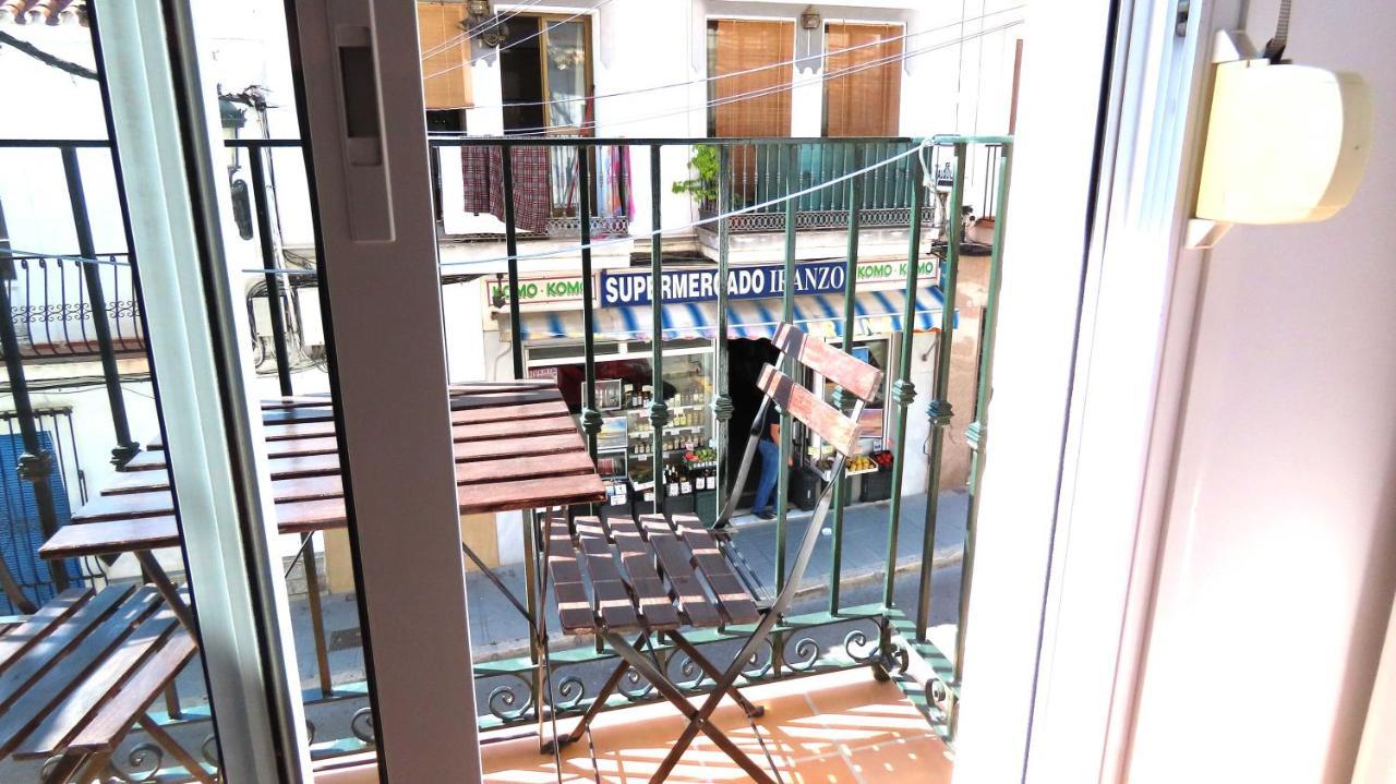 Apartamentos Nerjaluna 외부 사진
