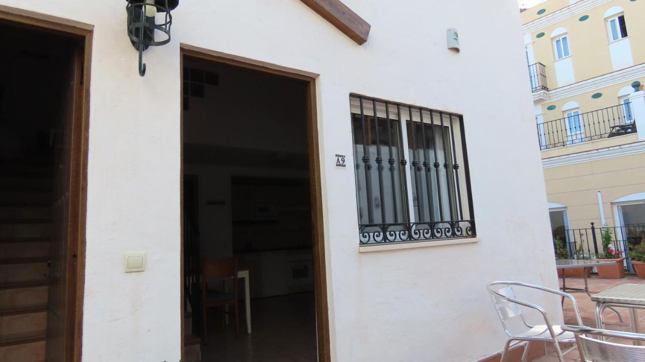 Apartamentos Nerjaluna 외부 사진