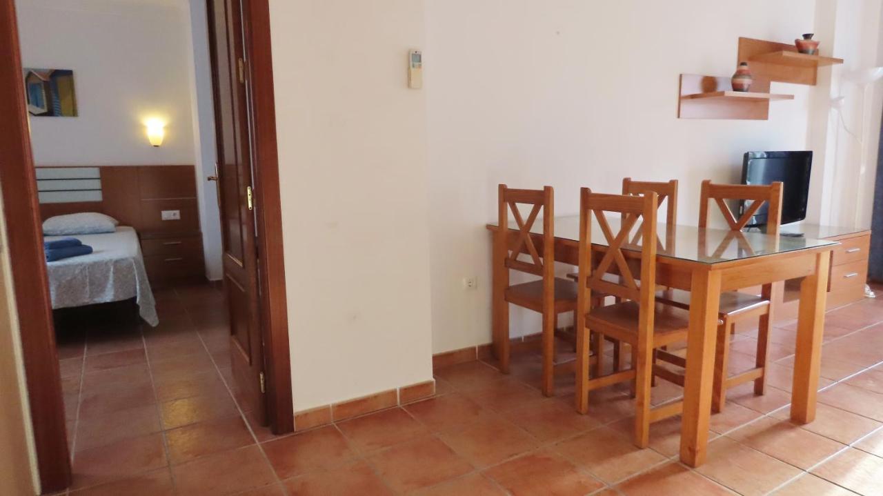 Apartamentos Nerjaluna 외부 사진
